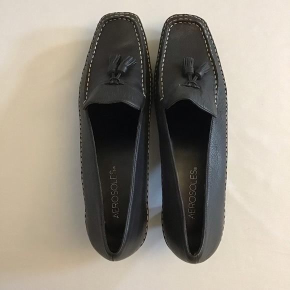 Aerosoles 8.5 Frontgate Black Leather Tassel Loafers Flare Heels Career Shoes - Picture 6 of 12